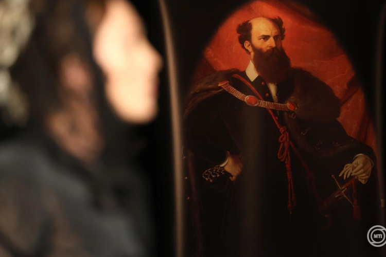 Minden aradi vértanú példakép a magyarság számára